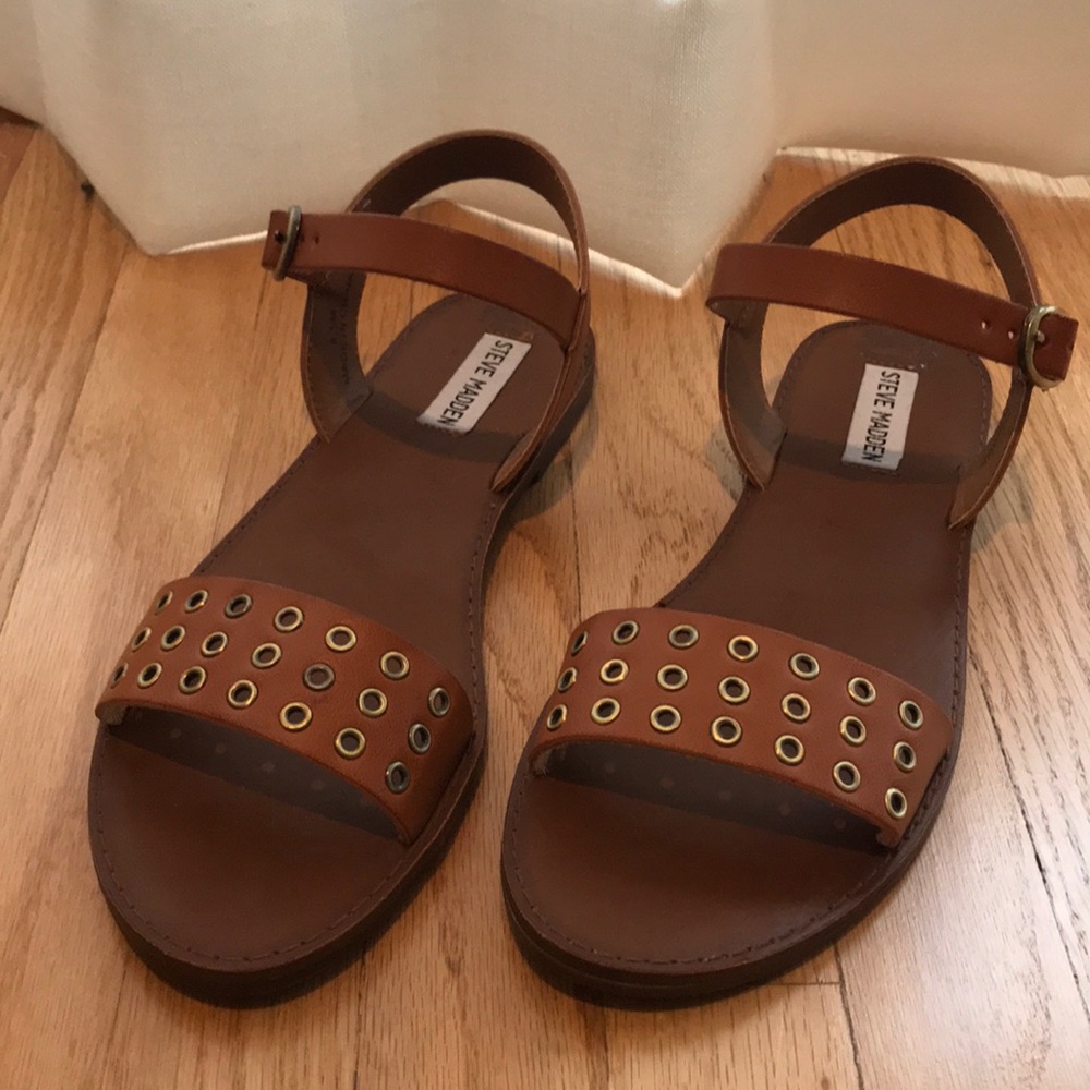 NEW Steve Madden Rayden Brown Sandals - 8.5
